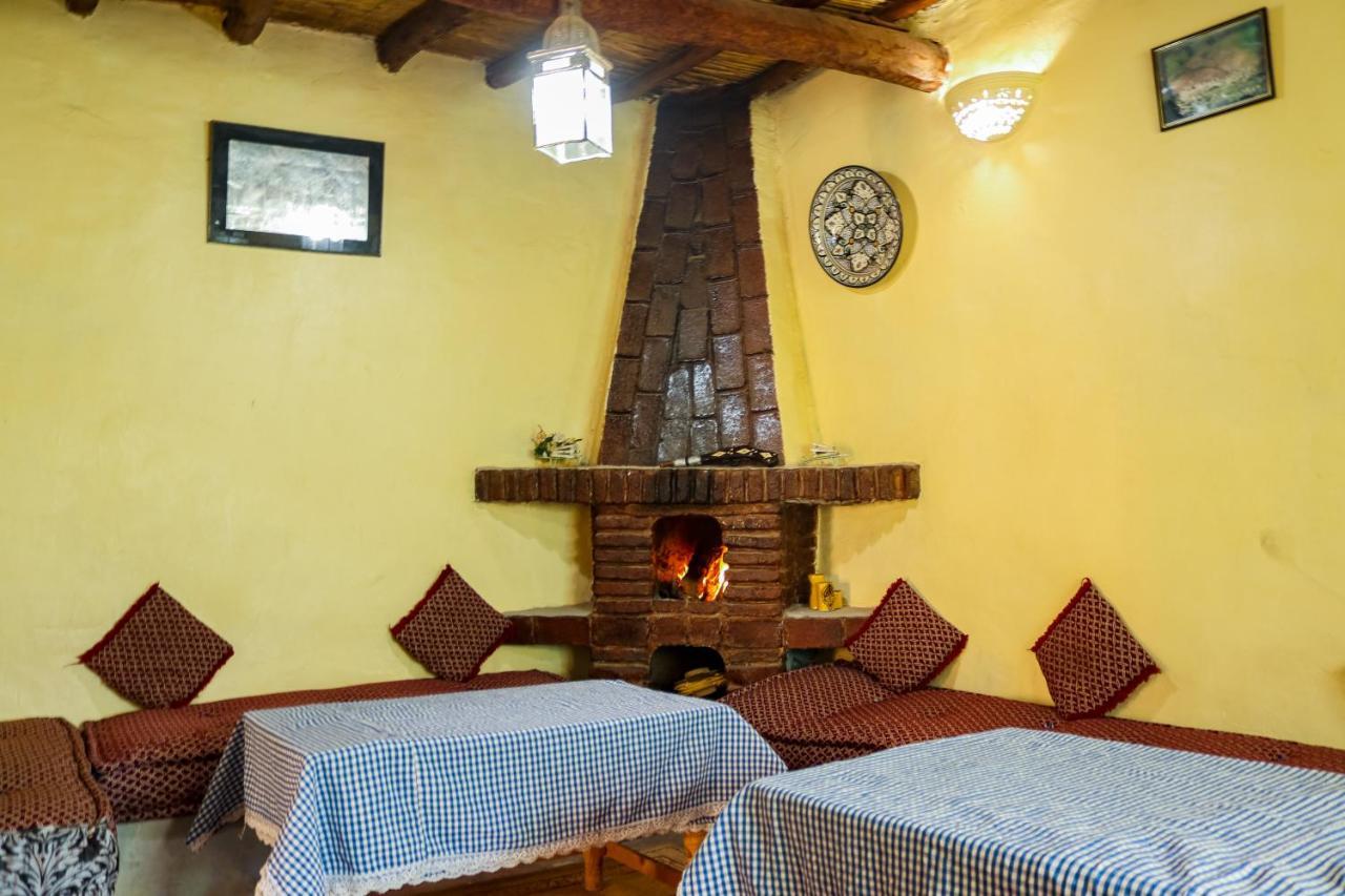 Auberge Tigmmi N'Tamazirte Ijjoukak Exteriör bild