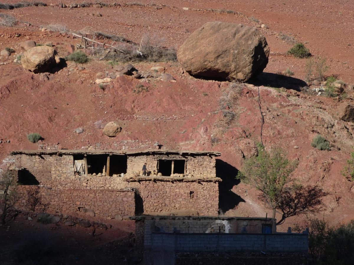Auberge Tigmmi N'Tamazirte Ijjoukak Exteriör bild