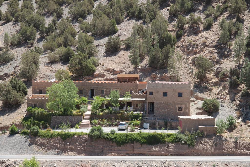 Auberge Tigmmi N'Tamazirte Ijjoukak Exteriör bild